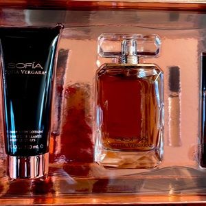 Sofia Vergara Perfume Set